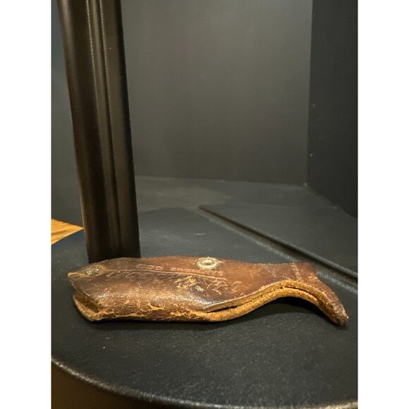 Raytheon Fish Key Fob Sample 550 Made in USA - Picture 6 of 9